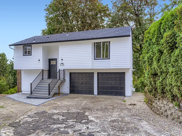 17980 Markham Ct, Oregon City, OR 97045