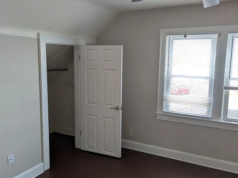 190 Nashoba Ave — Photo 8