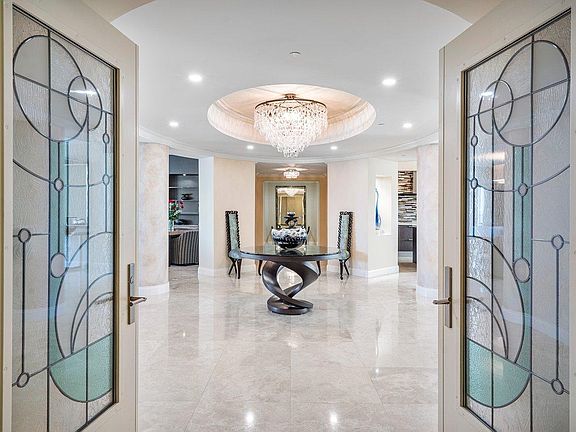 Home For Sale In Toscana