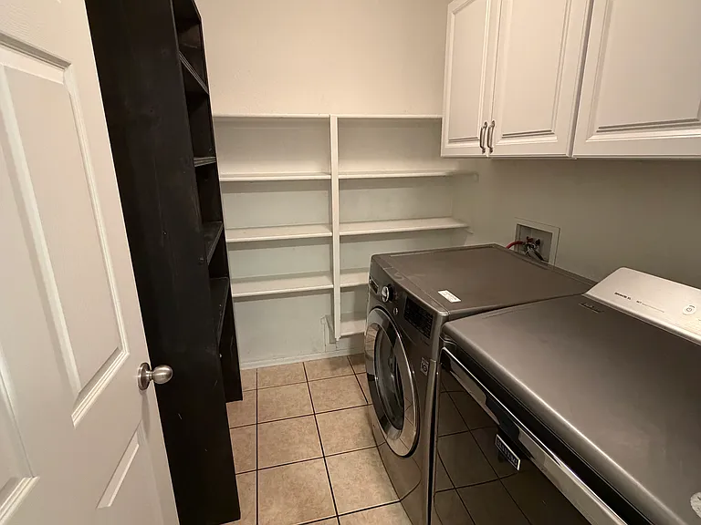 9407 W Terri Lee Dr — Photo 11