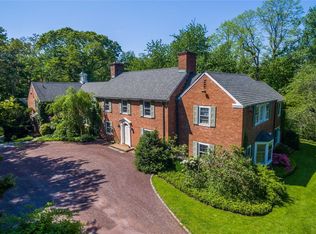 60 Private Rd, Mill Neck, NY 11765