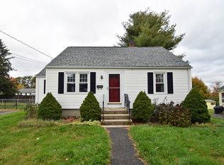 138 Chester St, Worcester, MA 01605
