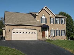 6407 Garrett Ln, Roanoke, VA 24019