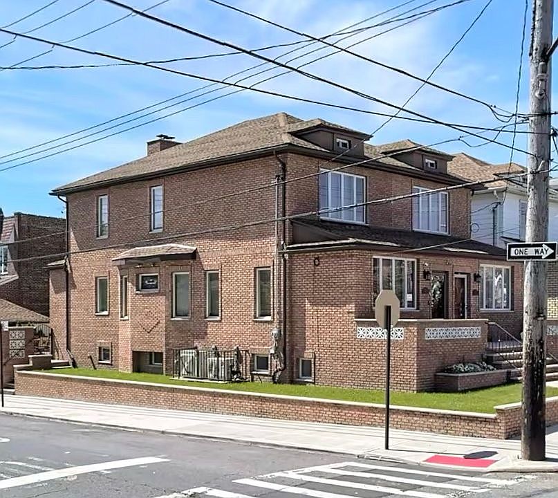 1st image of 7401 11th Ave