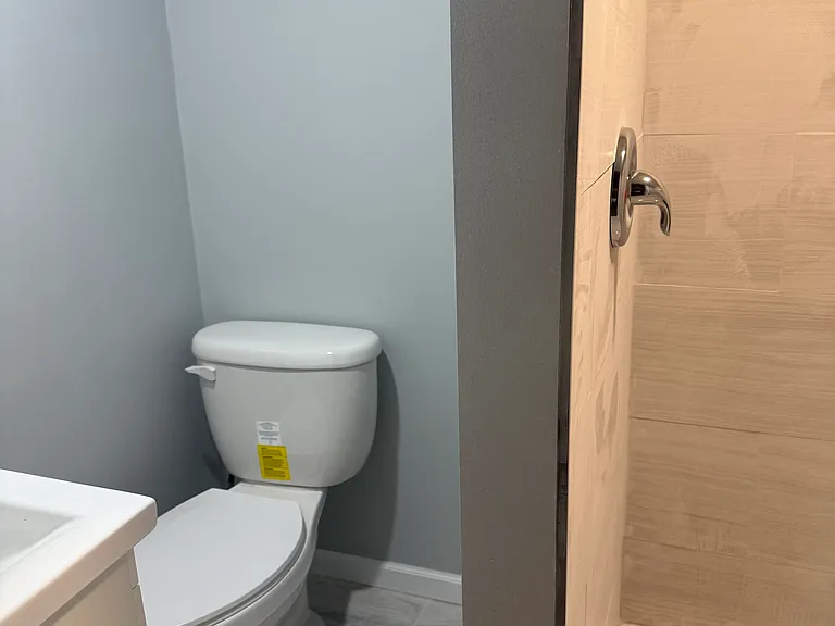 333 Barron St #BASEMENT — Photo 9