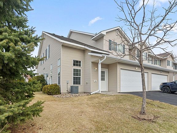 2nd image of 166 Bridgewater Trl
