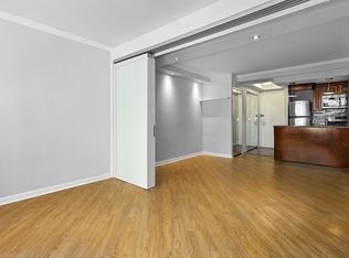 240 E 55th St APT 6F, New York, NY