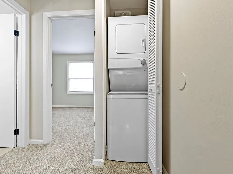 The Prairies Apartment Homes — Photo 10