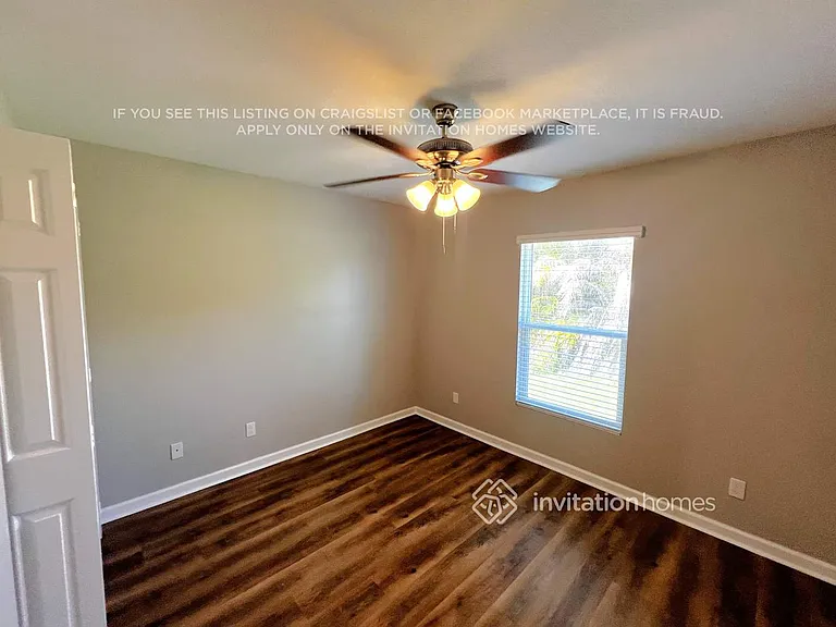 2407 SE Melon Ct — Photo 8