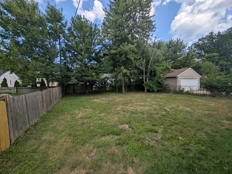 27860 Knickerbocker Rd — Photo 10
