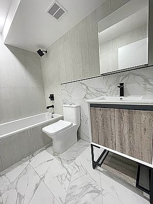 5th image of 180 Underhill Ave #3B