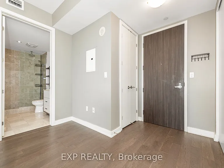 111 Champagne Ave S #1505 — Photo 9