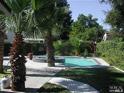 628 Tiburon Ct photo 1
