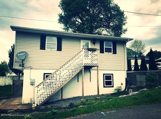 22 Brennan Ct, Carbondale, PA
