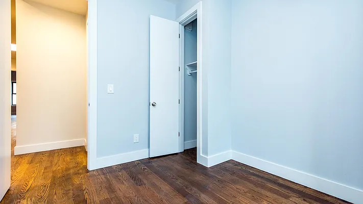 Rented by Nooklyn NYC LLC | media 21