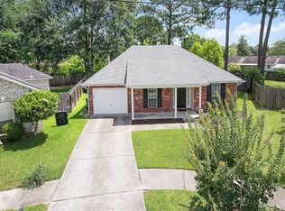 380 N Suncrest Loop, Slidell, LA 70458