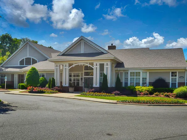 The Tradition at Mallard Creek Apartments, 2525 Crescent View Dr #D6ead6bfe, Charlotte, NC 28269