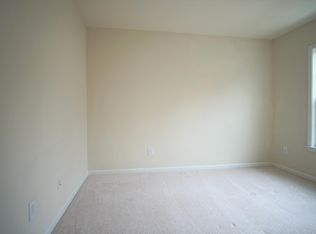 494 Friars Head Dr, Suwanee, GA 30024