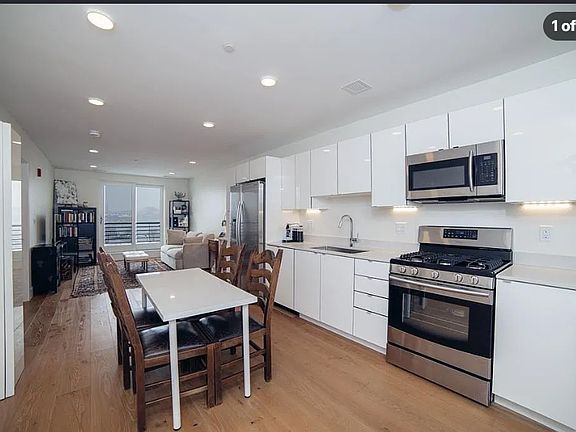 2nd image of 250 Meridian St #302
