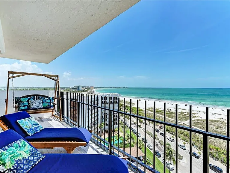 1 Benjamin Franklin Dr #3 — Photo 4