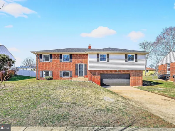 10908 Wharton Dr, Upper Marlboro, MD 20774