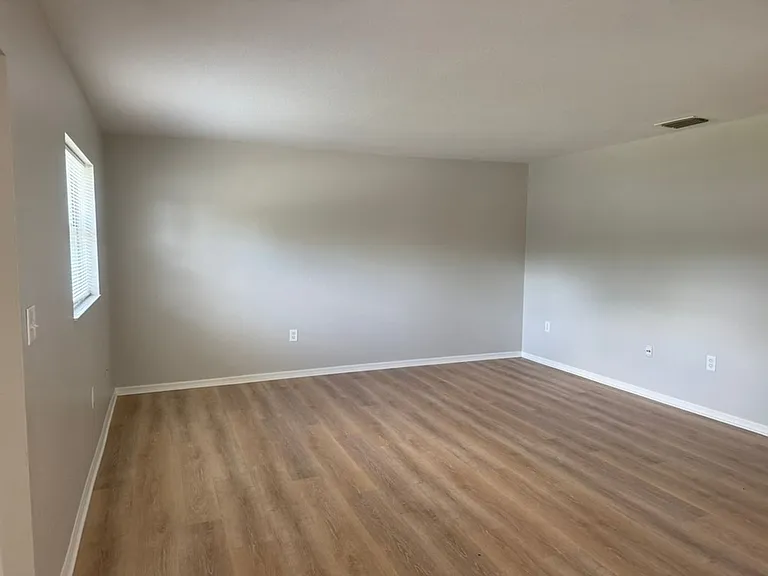 1020 Hagle Park Rd — Photo 11