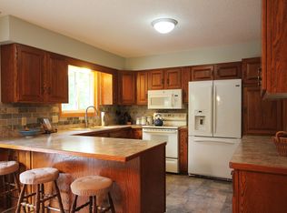 17484 Evener Way, Eden Prairie, MN 55346