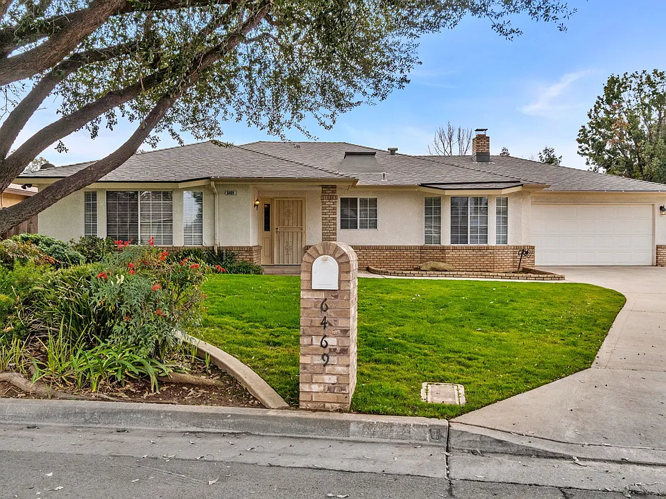 6469 N San Pedro Ave