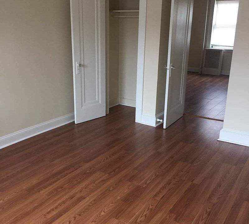 1st image of 2125 23rd St #2