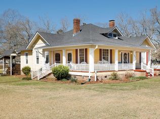 203 Oak St, McComb, MS 39648
