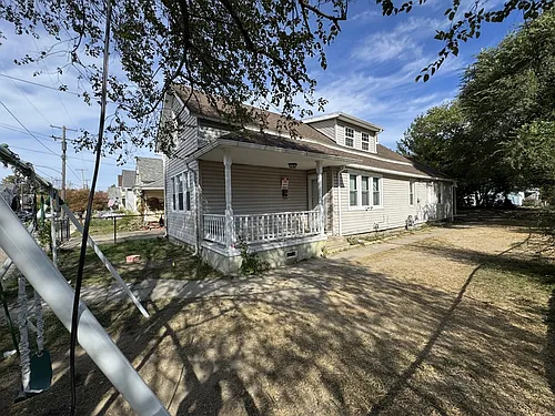 3233 W 50th St Photo 1