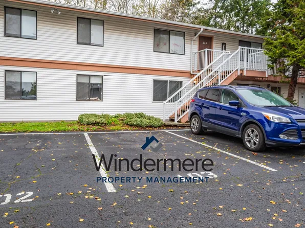 Alpine Village Apartments, 310 SE Midway Blvd APT 103, Oak Harbor, WA 98277