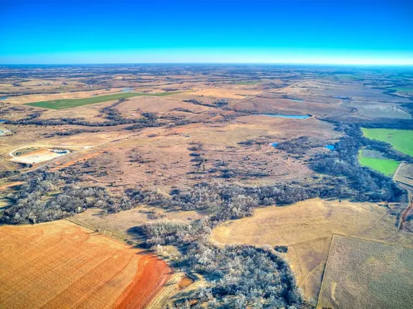 100 County Street 2900, Amber, OK 73004