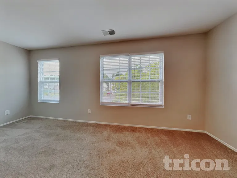 4582 Brimmer Place Dr — Photo 12