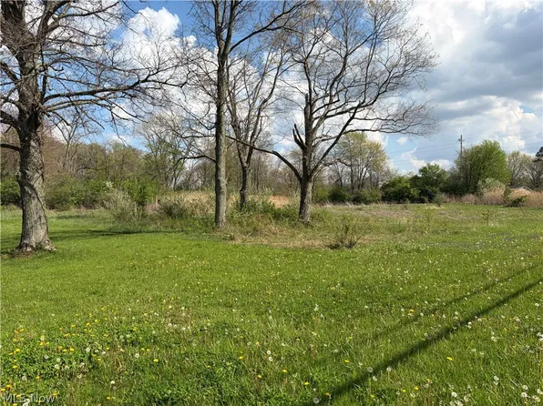 Kibler Rd, Akron, OH 44321