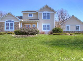 4398 Trail East Dr NE, Ada, MI 49301