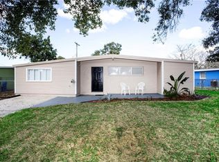 1337 Windsor Way, Tampa, FL 33619