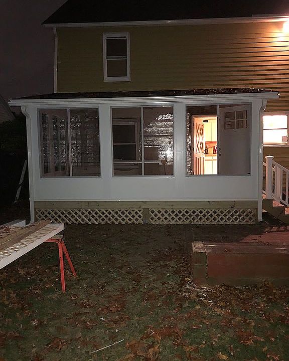 2nd image of 12 Ellis St