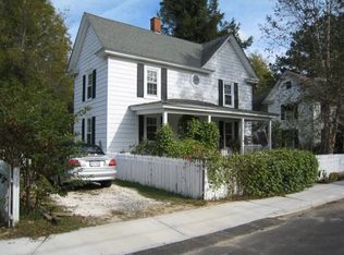 4 Riley St, Onancock, VA 23417