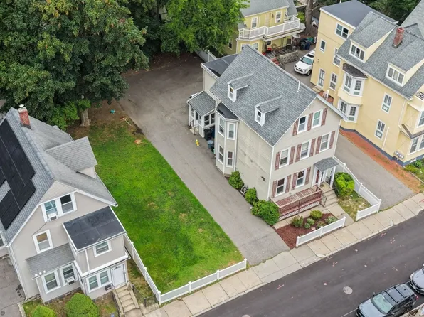 33 Cohasset St #2, Roslindale, MA 02131