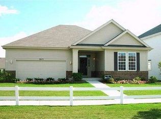 103 Chesterton Dr, Volo, IL 60020