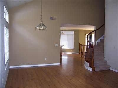 2nd image of 127 Elkins Cir