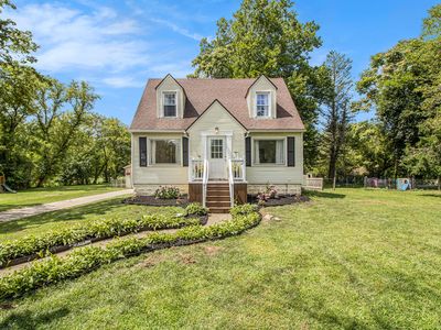 19820 Merriman Rd, Romulus, MI, 48174