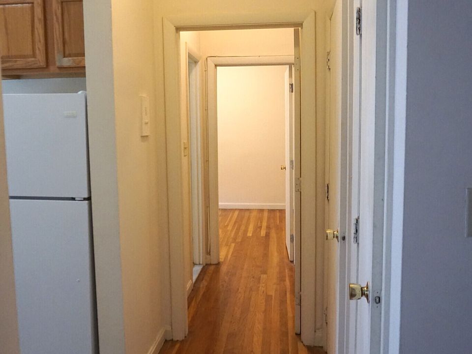 2nd image of 1244 Commonwealth Ave #8