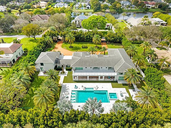 2nd image of 17552 Fieldbrook Circle E