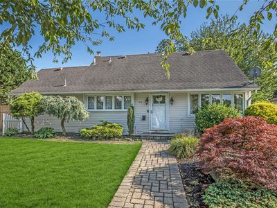 92 Garfield Street, Massapequa Park, NY, 11762