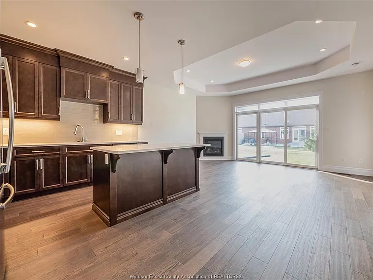 1397 Cypress Ave — Photo 7
