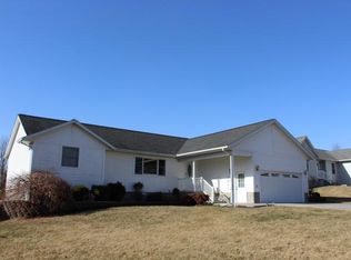 1500 Glopen Rd, Carbondale, IL 62901