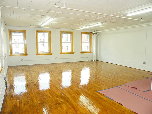 Rented by Site Realty Services | media 21