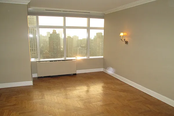 Rented by Corcoran | media 13